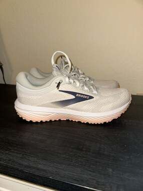 Brooks Women's Running Shoes